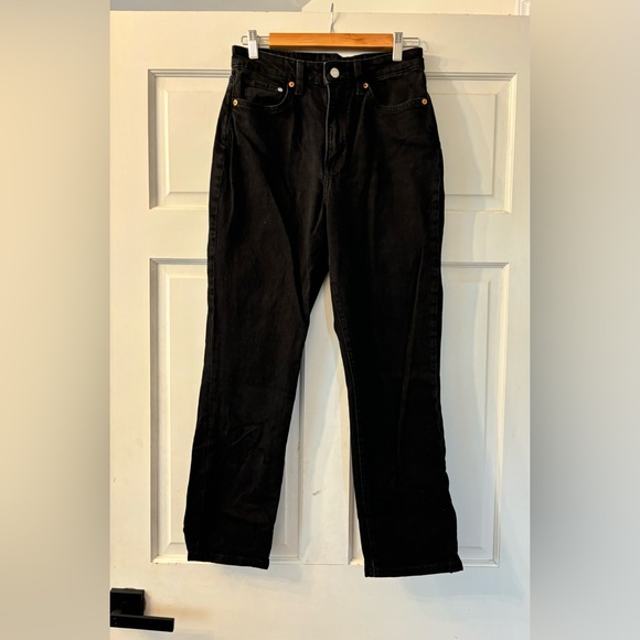 Ultra high Mom Jeans 🖤 - Picture 4 of 4